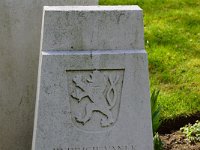 DSC04693-001
